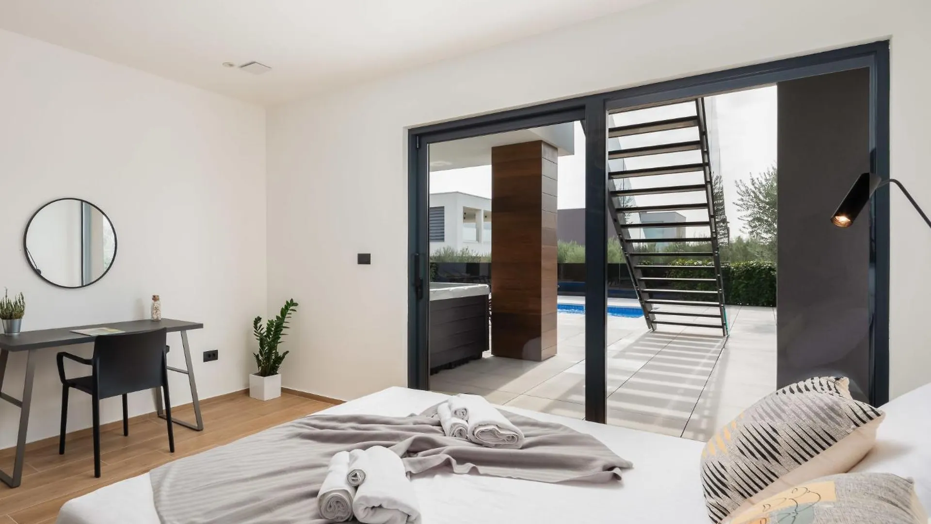 Villa Old Olive III By Interhome Vodnjan